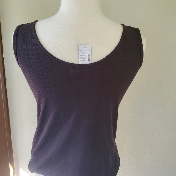 Pull over tank top - Picture 2 of 3